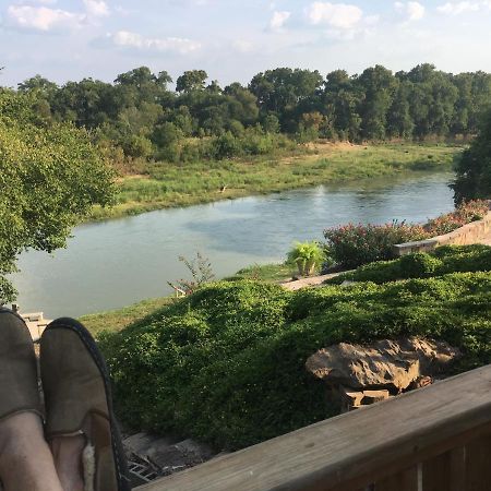 The Perry Riverhouse Bastrop Dış mekan fotoğraf