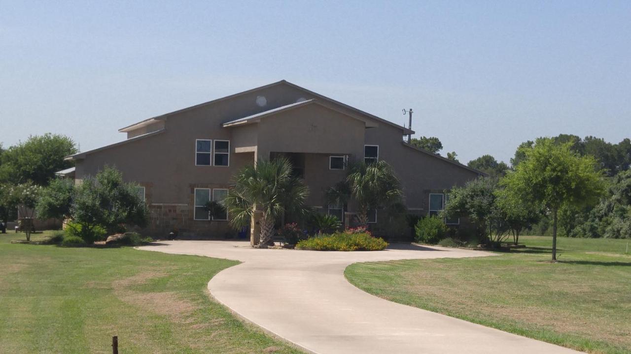 The Perry Riverhouse Bastrop Dış mekan fotoğraf